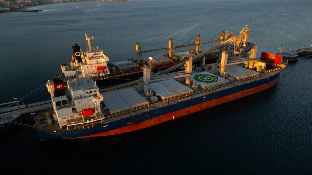 Bulk carrier ship at port